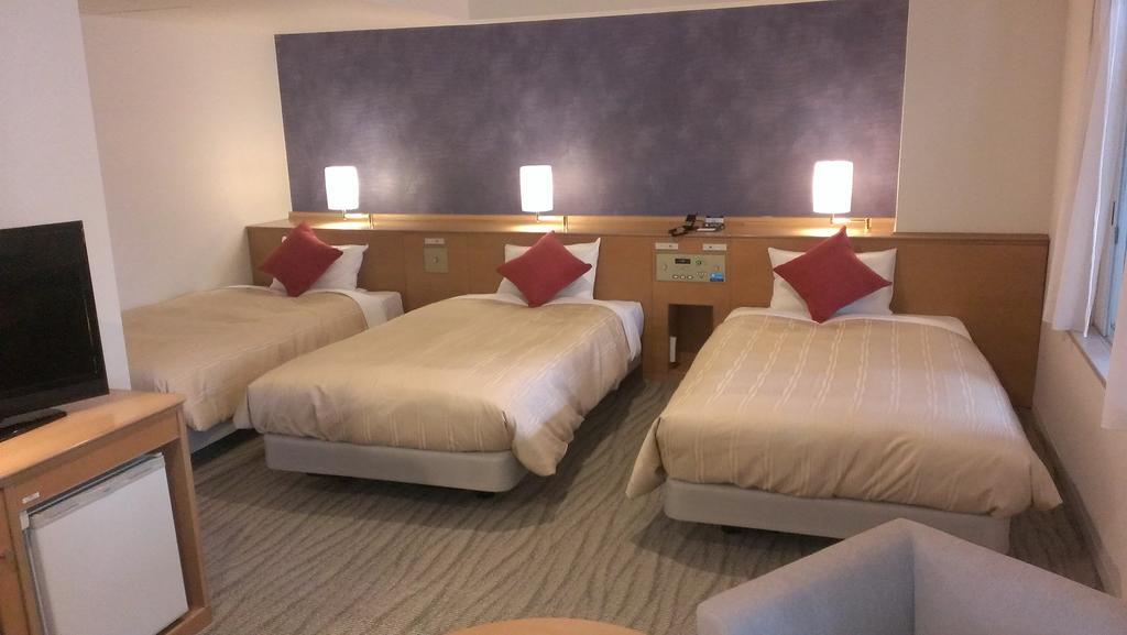 Nishitetsu Inn Fukuoka Фукуока Экстерьер фото
